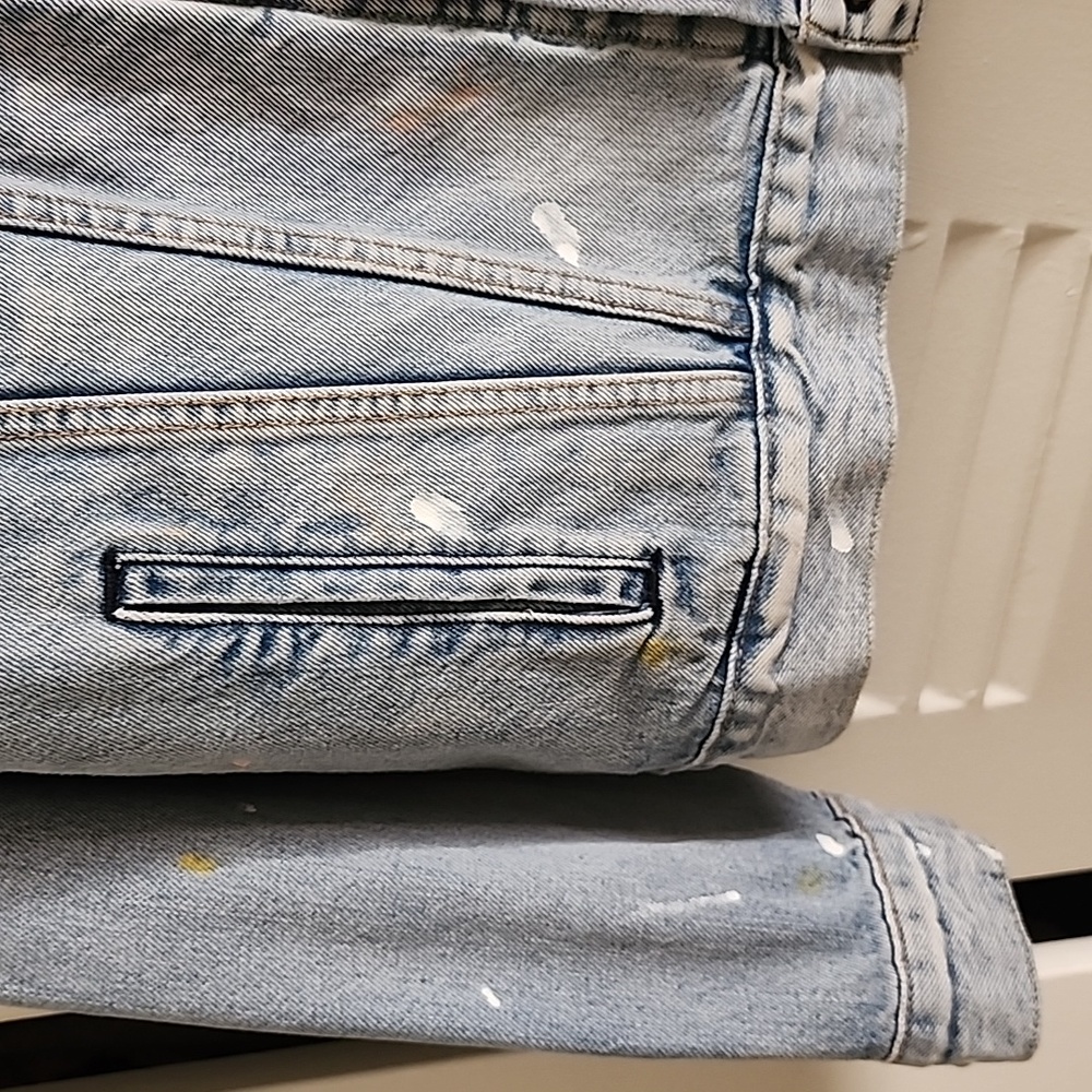 Denim jacket - Picture 3 of 5